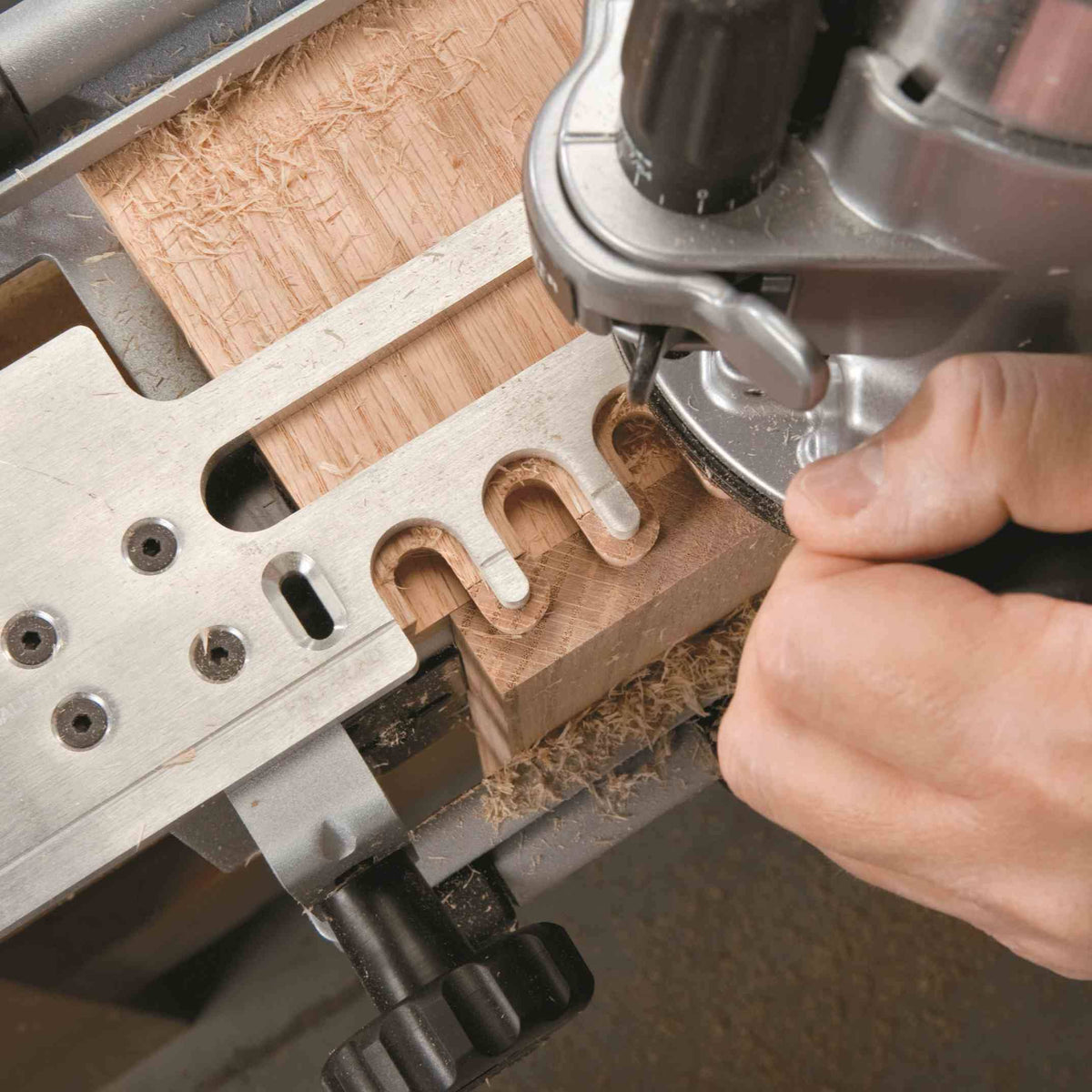 12 in. Dovetail Jig B868880