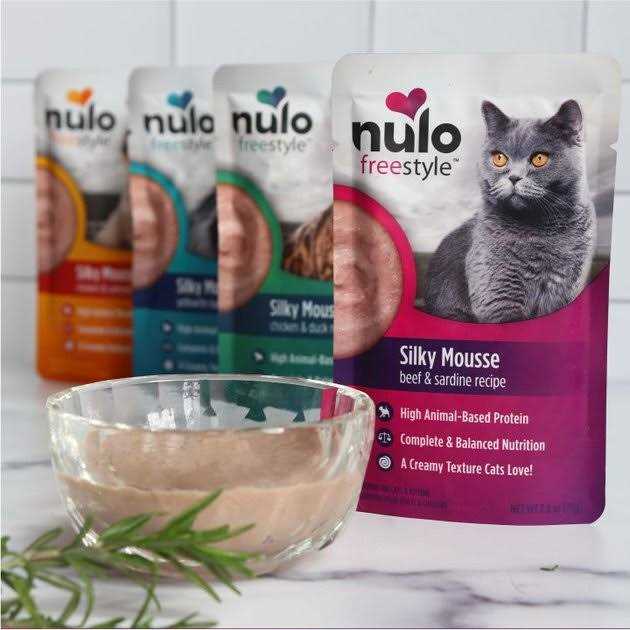 Beef Sardine Cat Mousse Y467963